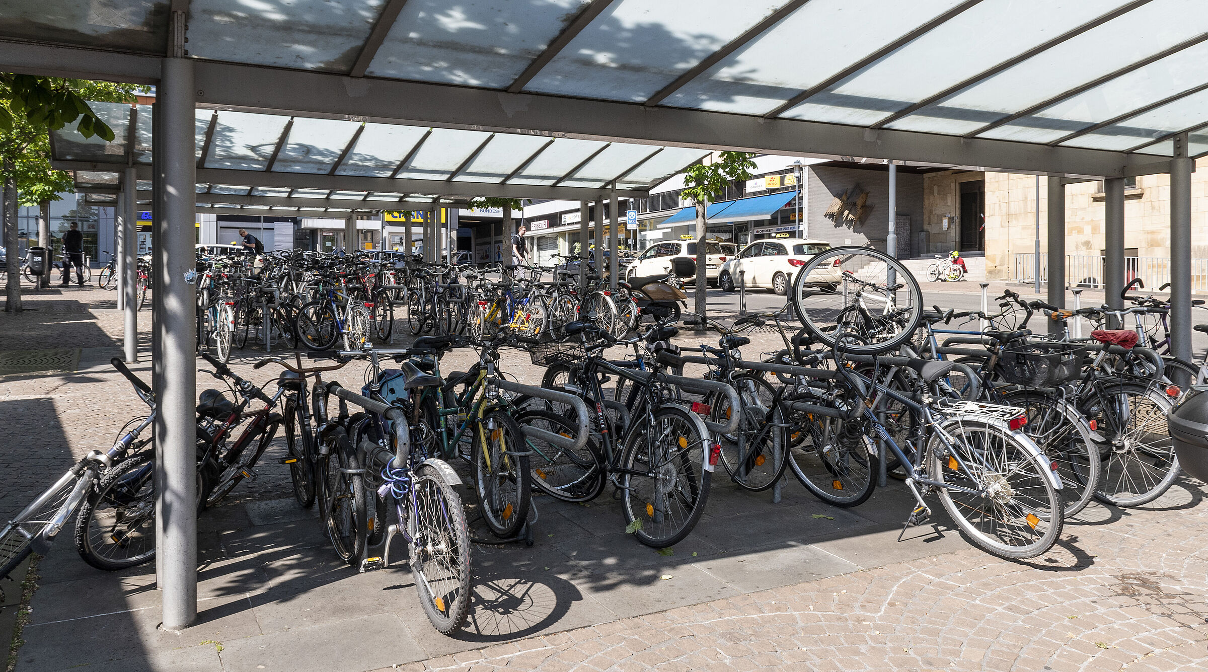 Fahrradabstellanlage am Bahnhof