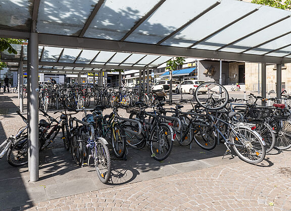 Fahrradabstellanlage am Bahnhof
